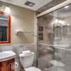 Отель Waterpointe II by Condo-World, фото 7