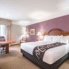 Отель La Quinta Inn & Suites by Wyndham Gainesville, фото 2