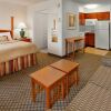 Отель Staybridge Suites Allentown Bethlehem Airport, an IHG Hotel, фото 3