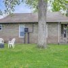 Отель Pet-friendly Pacific Cottage Near Purina Farms!, фото 11