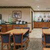 Отель Country Inn & Suites by Radisson, Jacksonville, FL, фото 2