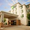 Отель Holiday Inn Express & Suites Norfolk, an IHG Hotel, фото 1