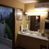 Отель La Siesta Motel & RV Resort, фото 7