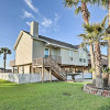 Отель Galveston Beach House w/ Ocean Views + 2 Decks!, фото 14
