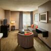 Отель Staybridge Suites Hamilton Downtown, an IHG Hotel, фото 7