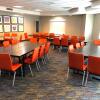Отель Holiday Inn Express Hotel & Suites Marina - State Beach Area, an IHG Hotel, фото 16