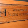 Отель Alpine Heritage Motel, фото 10