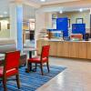 Отель Holiday Inn Express & Suites Naples North - Bonita Springs, an IHG Hotel, фото 31
