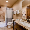 Отель New 3bdr Luxury /sleeps 10 W Fireplace & Mountain Views 3 Bedroom Townhouse by RedAwning, фото 10