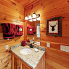 Отель Moonshine Mountain Lodge - 2 Br Cabin, фото 18