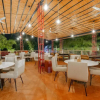Отель juSTa  Morjim Beach Resort and Spa, фото 25
