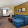 Отель Comfort Suites Milledgeville, фото 25