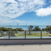Отель Blairgowrie Apartment 2, фото 12