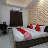 Отель OYO 22605 Hotel Redstone, фото 18