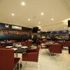 Отель Holiday & Business Hotel - Ao lado do Centro de Eventos e Arena Conda, фото 1