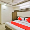 Отель OYO 5904 Hotel Midway Inn, фото 4