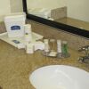 Отель Howard Johnson Express Inn - Tallahassee, фото 8