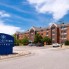 Отель Candlewood Suites Olathe, an IHG Hotel, фото 1
