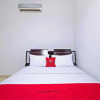 Отель RedDoorz @ Pangeran Antasari 2, фото 27