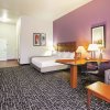 Отель La Quinta Inn & Suites by Wyndham Bowling Green, фото 30