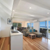 Отель Peregians Viewing Deck, 324 David Low Way, Peregian Beach, Noosa Area, фото 4