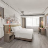 Отель Vienna 3 Good Hotel (Kaizhou Pingqiao Jinke Branch), фото 2