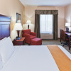 Отель Holiday Inn Express Hotel & Suites POTEAU, an IHG Hotel, фото 4