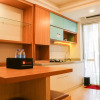 Отель Minimalist And Best Deal 1Br Apartment Bassura City, фото 5