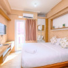 Отель Fancy And Nice Studio (No Kitchen) At Green Pramuka City Apartment, фото 5