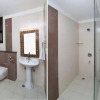 Отель OYO 12780 New Hotel Rajwada, фото 10