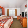 Отель Super 8 by Wyndham Cloverdale Wine Country, фото 4
