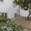 Отель Lovelystay - Chic, Citrus Home - Private Garden And Parking, фото 19