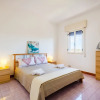 Отель Porto Cesareo Air-conditioned Villa Sleeps 12 Torre Cesarea, фото 4