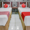 Отель Super OYO 3936 Hotel Trisula Makassar, фото 4