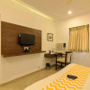 Отель FabHotel Swamini Niwas Malad East, фото 5