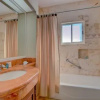 Отель Chango Villa - Beachfront, фото 5