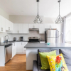 Отель Stylish 2Br Apartment in the Heart of Hamilton 3, фото 14