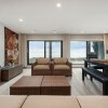 Отель Modern Luxury Furnished, Surrounding St-Lawrence River View, Tranquil, фото 25