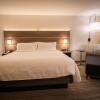 Отель Holiday Inn Express And Suites Boston South - Randolph, an IHG Hotel, фото 7