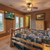 Отель Cloud Dancer II 3 Bedroom Home with Hot Tub, фото 13