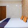 Отель Prince Residency by OYO Rooms в Веллоре