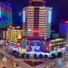 Отель Kaili New Century Hotel (Grand Cross of International Trade Shopping Center), фото 14