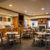 Отель Comfort Inn & Suites Geneva - West Chicago, фото 29