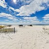 Отель New Listing! Updated Coastal - Walk To Beach 4 Bedroom Home, фото 16