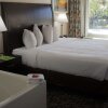 Отель SureStay Hotel by Best Western North Myrtle Beach в Норт-Миртл-Биче