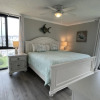 Отель Coastal Tides at Enclave 403a, фото 18