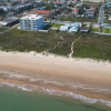 Отель Private Townhome w/ private pool 1 block to beach 3 Bedroom Home by RedAwning, фото 26