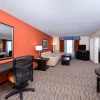 Отель Holiday Inn Express Hotel and Suites Houston Kingwood, фото 4