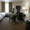 Отель Candlewood Suites Tulsa, an IHG Hotel, фото 5