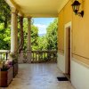 Отель This Pleasant Residence is Situated in Salò, Close to the Famous Lake Garda, фото 2